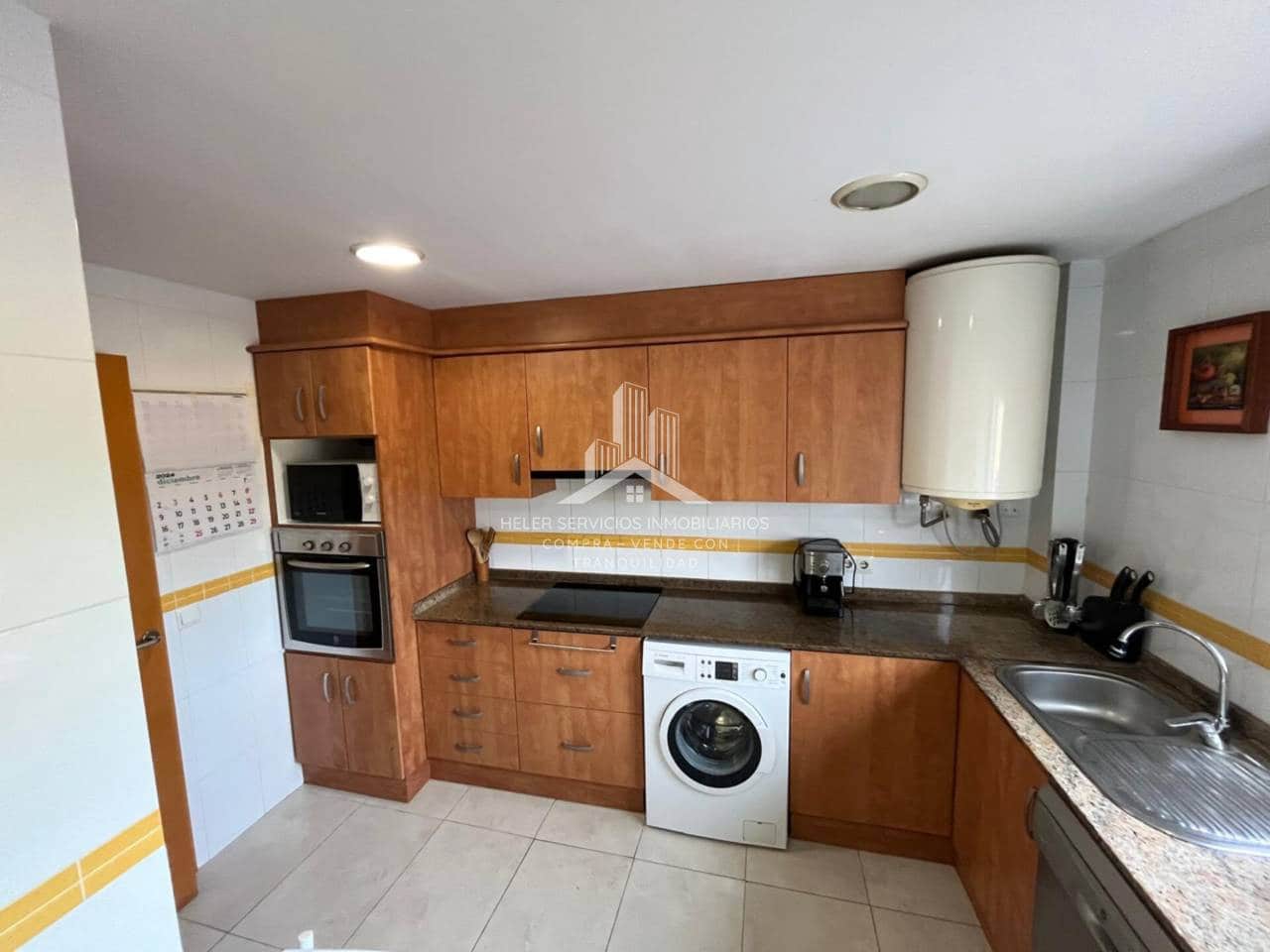 3 slaapkamer Rijtjeshuis te koop in Almassora / Almazora met zwembad garage - € 150.000 (Ref: 9844746)