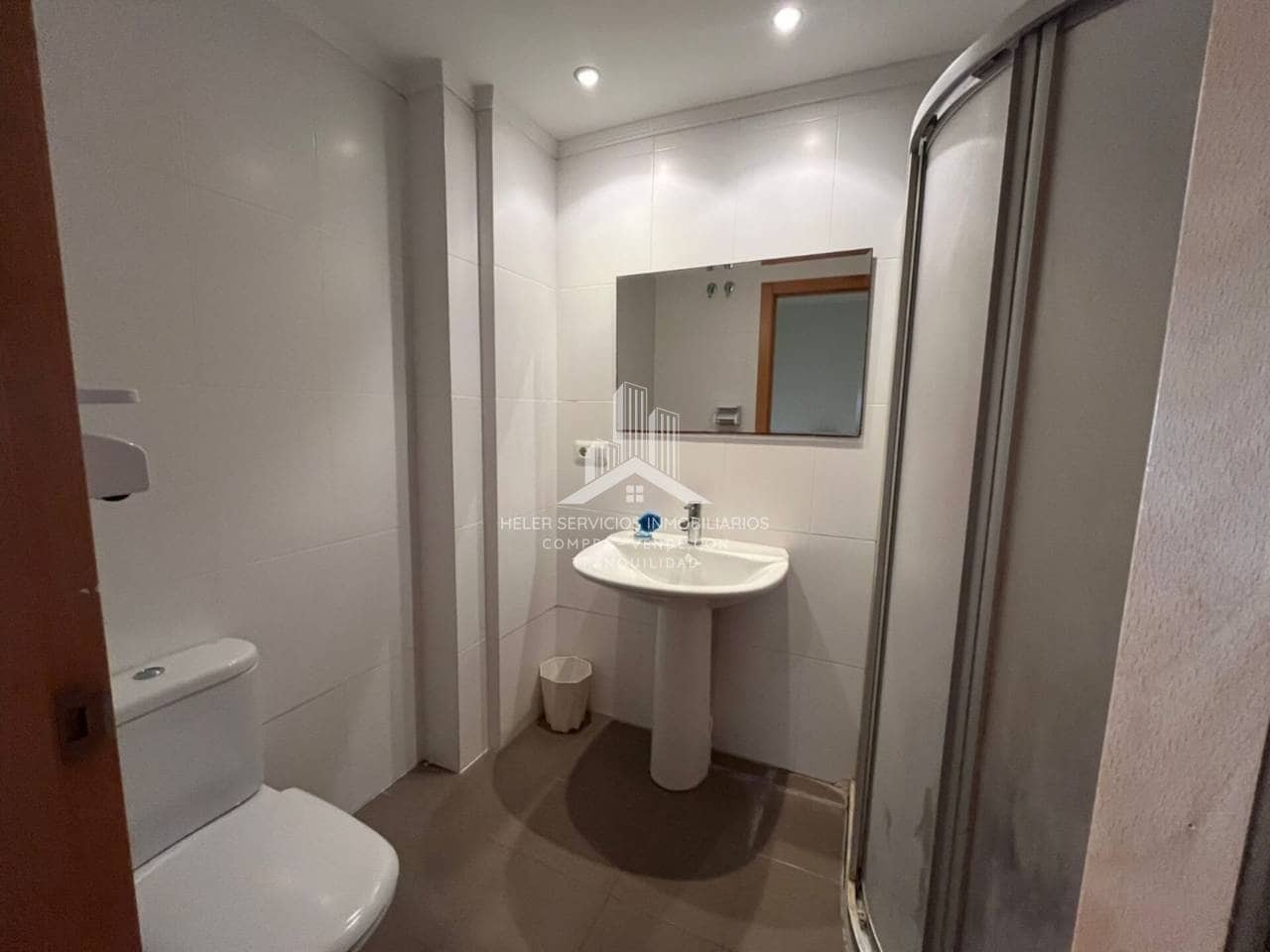3 slaapkamer Rijtjeshuis te koop in Almassora / Almazora met zwembad garage - € 150.000 (Ref: 9844746)