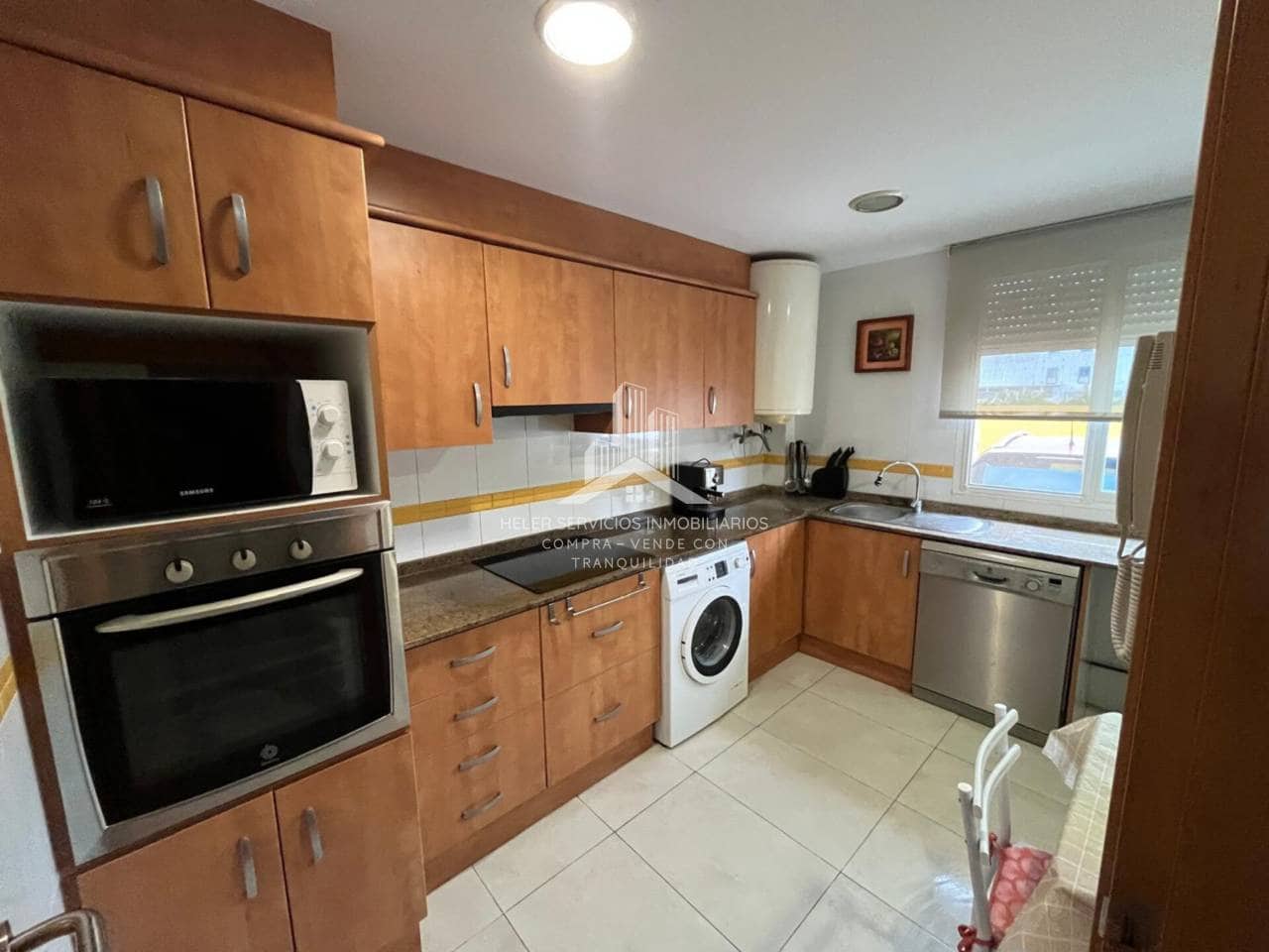 3 slaapkamer Rijtjeshuis te koop in Almassora / Almazora met zwembad garage - € 150.000 (Ref: 9844746)