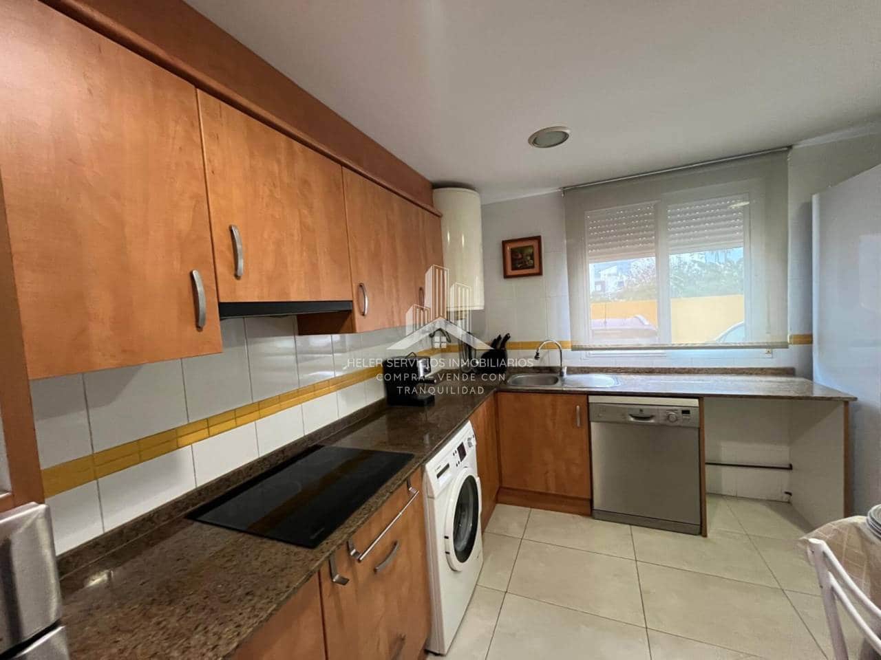 3 slaapkamer Rijtjeshuis te koop in Almassora / Almazora met zwembad garage - € 150.000 (Ref: 9844746)