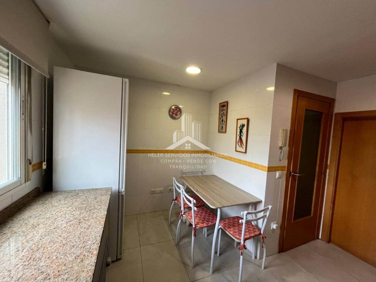 3 slaapkamer Rijtjeshuis te koop in Almassora / Almazora met zwembad garage - € 150.000 (Ref: 9844746)