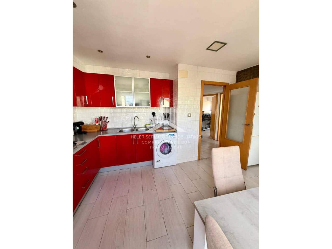 3 bedroom Flat for sale in Castello de la Plana - € 159,000 (Ref: 9844747)