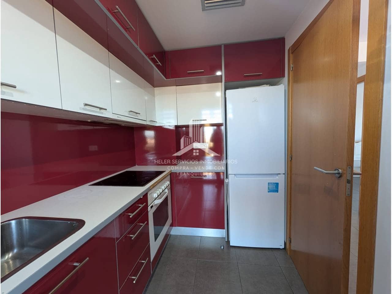 2 bedroom Flat for sale in Castello de la Plana with garage - € 205,000 (Ref: 9844748)