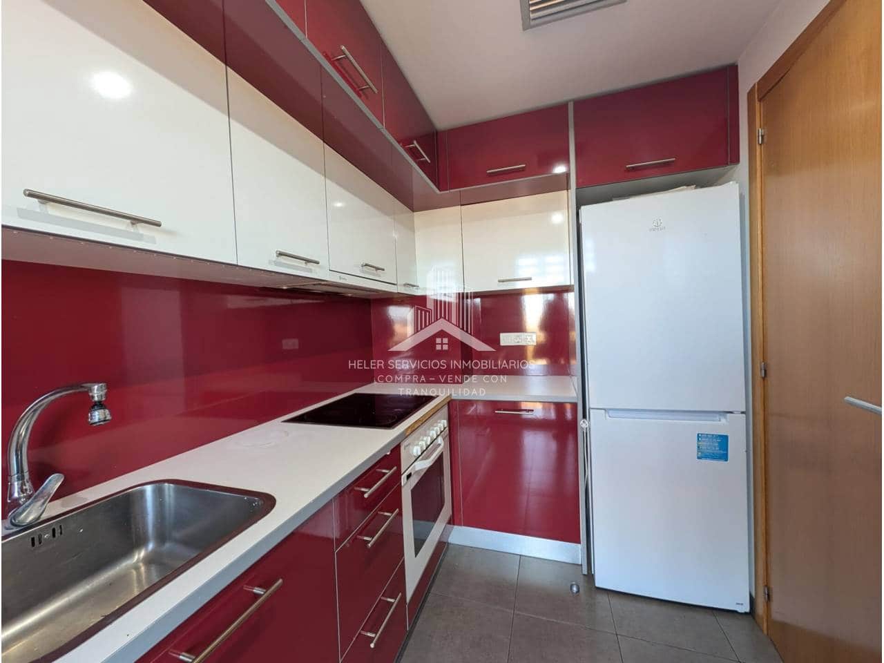 2 bedroom Flat for sale in Castello de la Plana with garage - € 205,000 (Ref: 9844748)