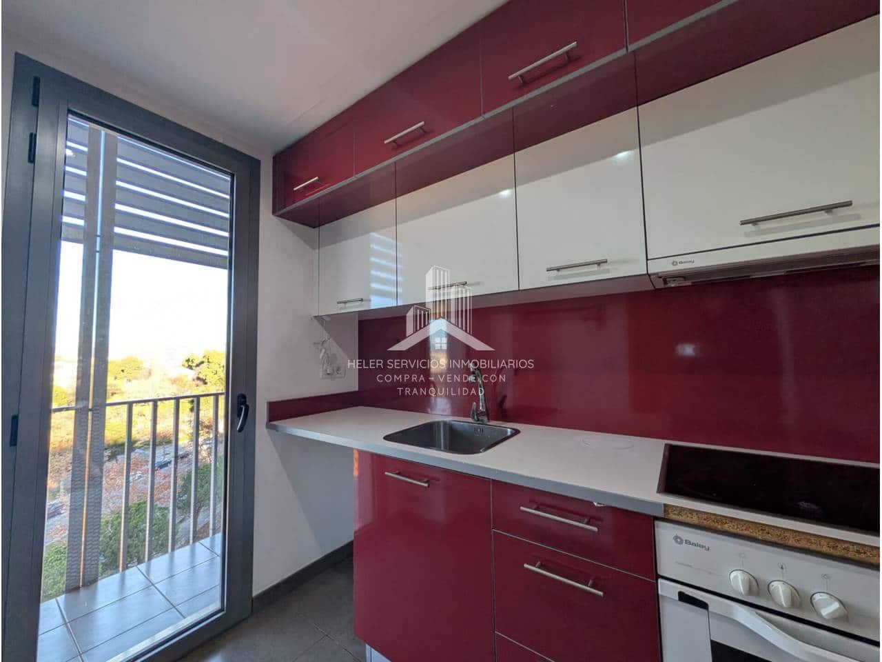 2 bedroom Flat for sale in Castello de la Plana with garage - € 205,000 (Ref: 9844748)
