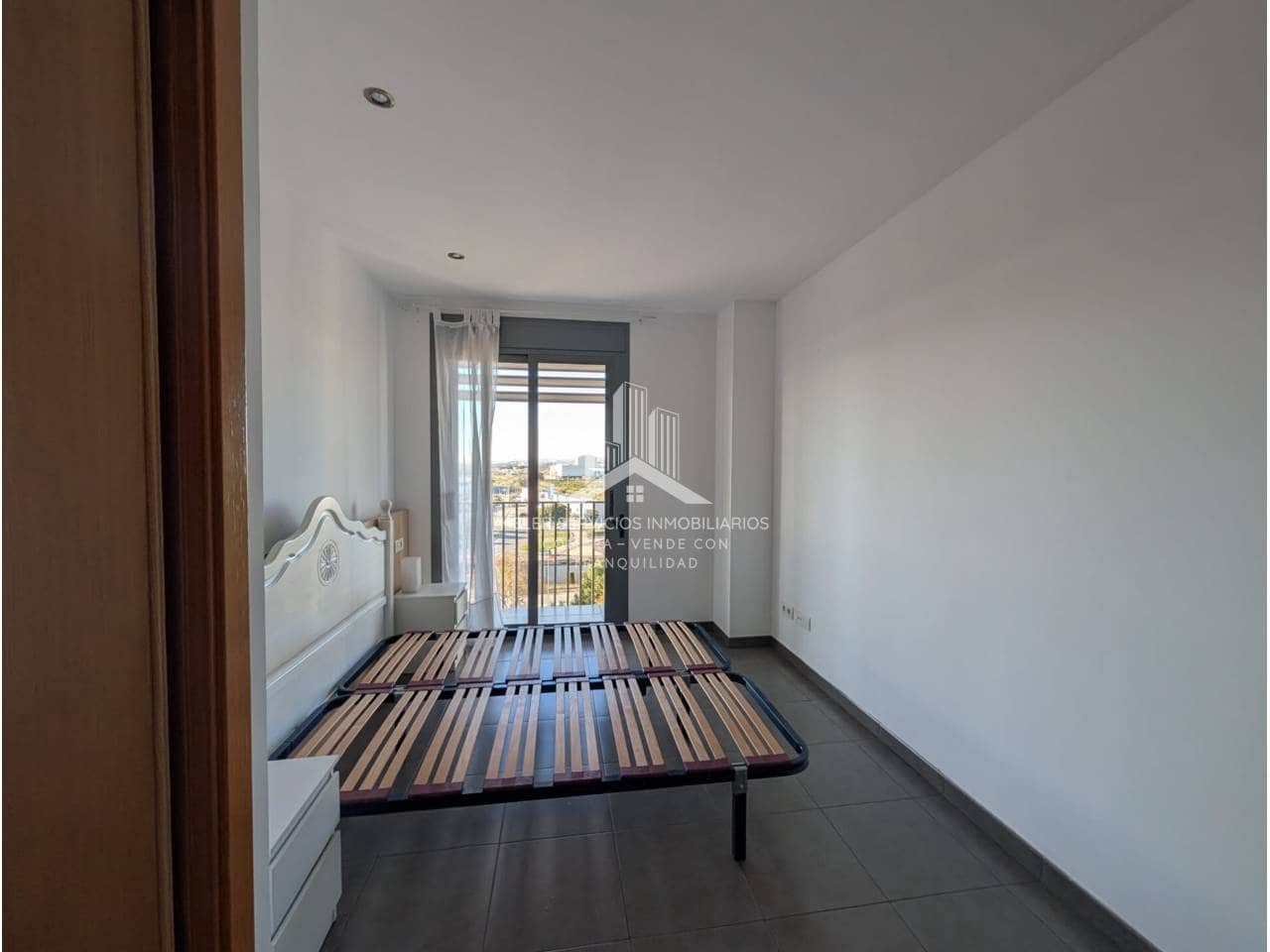 2 bedroom Flat for sale in Castello de la Plana with garage - € 205,000 (Ref: 9844748)