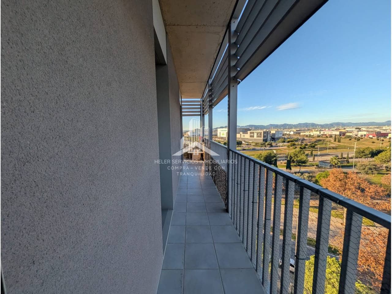 2 bedroom Flat for sale in Castello de la Plana with garage - € 205,000 (Ref: 9844748)