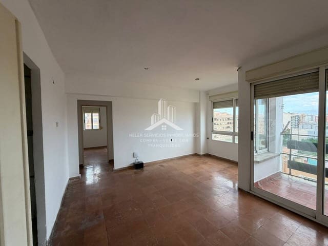3 sovrum Lägenhet till salu i Castelló de la Plana - 125 000 € (Ref: 9844749)