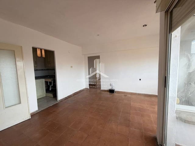 3 sovrum Lägenhet till salu i Castelló de la Plana - 125 000 € (Ref: 9844749)