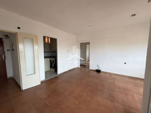 3 sovrum Lägenhet till salu i Castelló de la Plana - 125 000 € (Ref: 9844749)