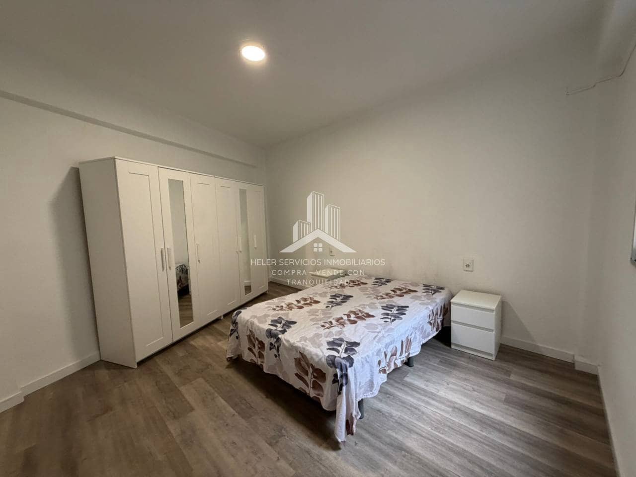 3 bedroom Flat for sale in Castello de la Plana - € 121,000 (Ref: 9844750)
