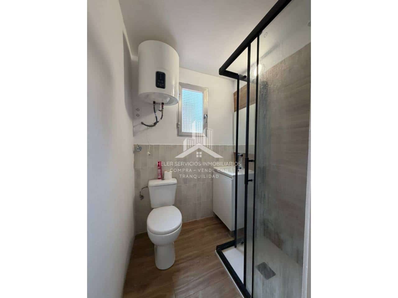 3 bedroom Flat for sale in Castello de la Plana - € 121,000 (Ref: 9844750)