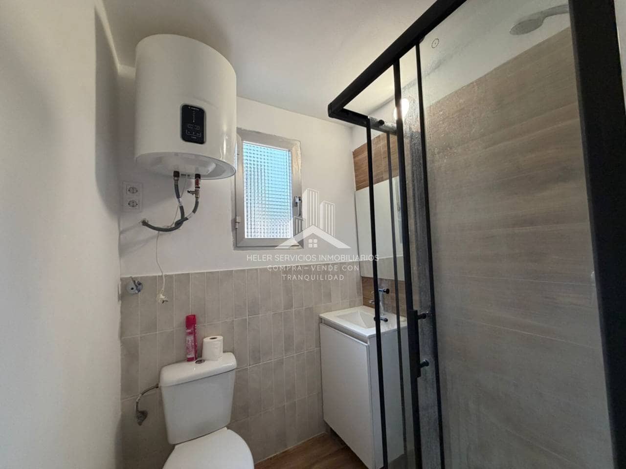 3 bedroom Flat for sale in Castello de la Plana - € 121,000 (Ref: 9844750)