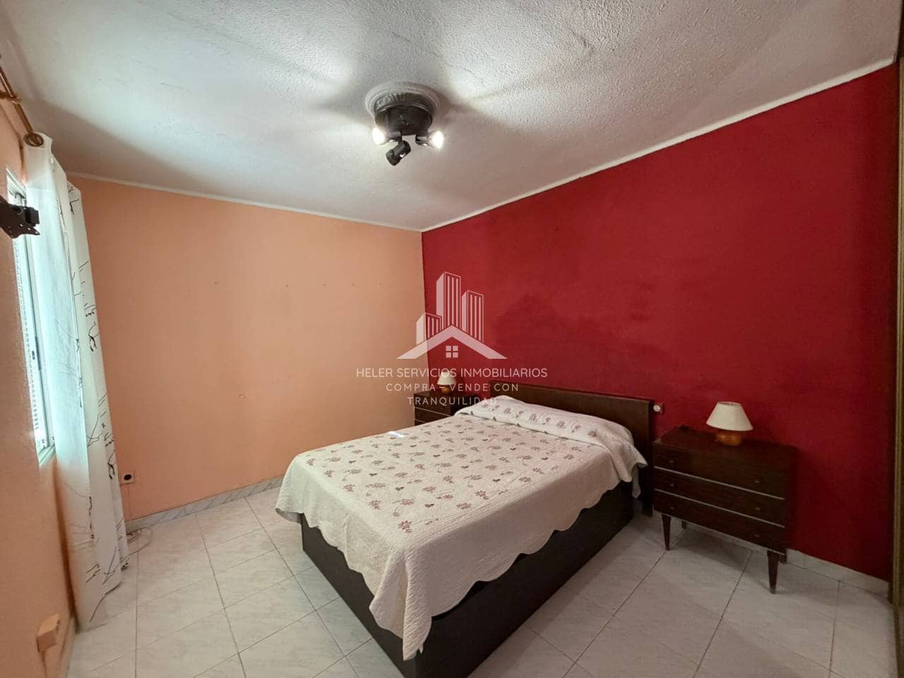 3 bedroom Flat for sale in Castello de la Plana - € 140,000 (Ref: 9844752)