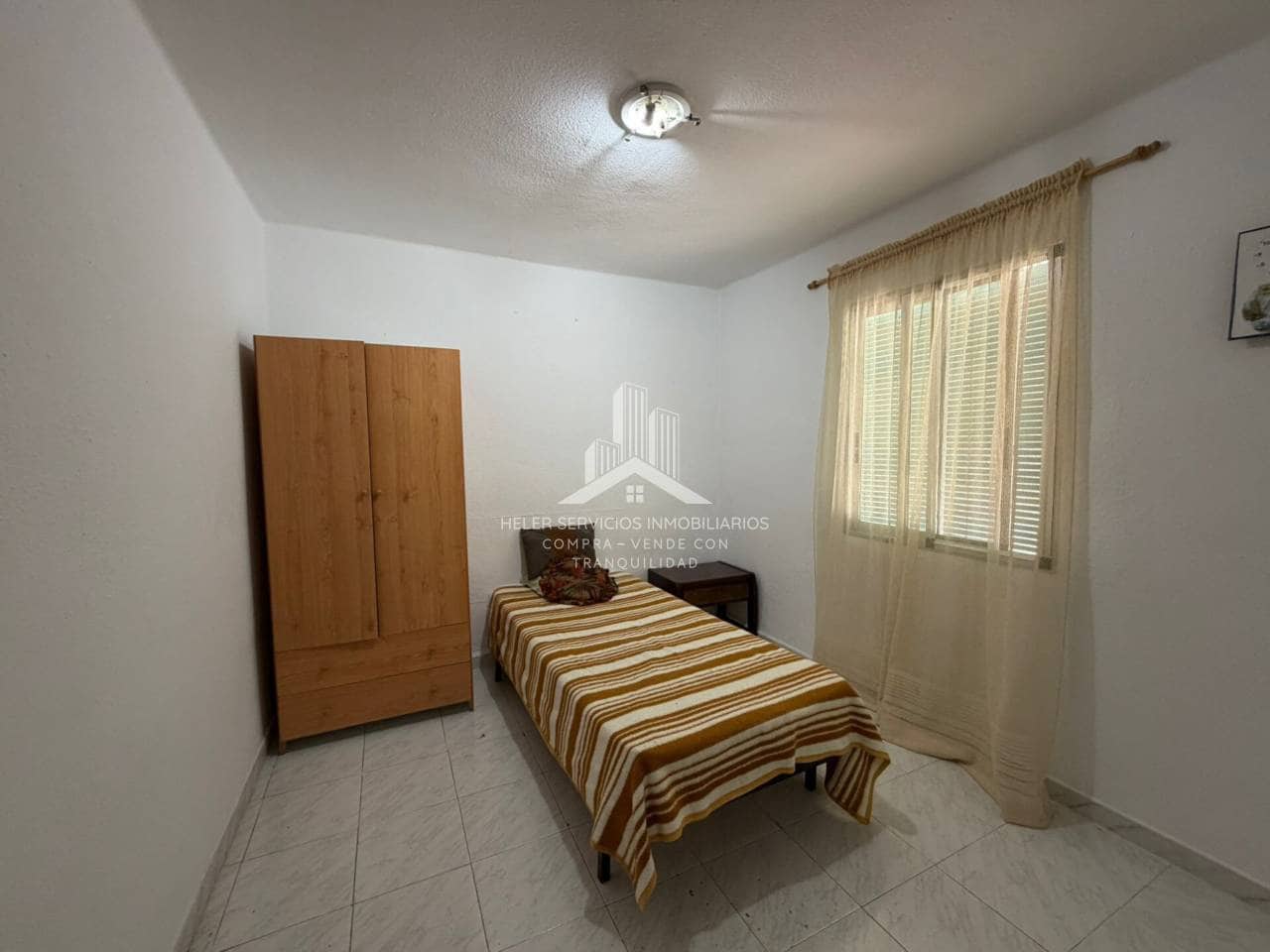 3 bedroom Flat for sale in Castello de la Plana - € 140,000 (Ref: 9844752)