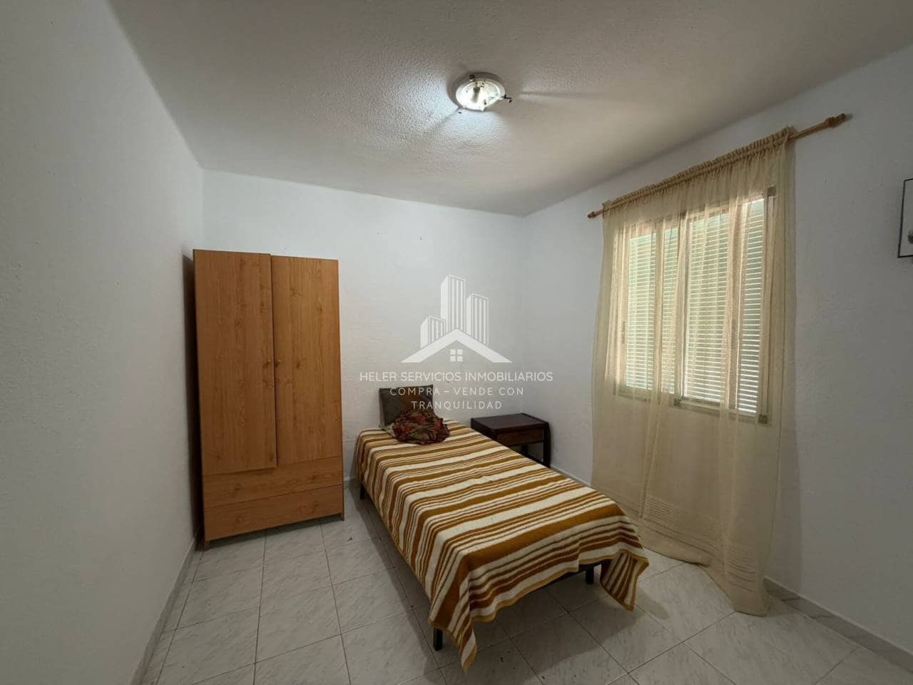 3 bedroom Flat for sale in Castello de la Plana - € 140,000 (Ref: 9844752)