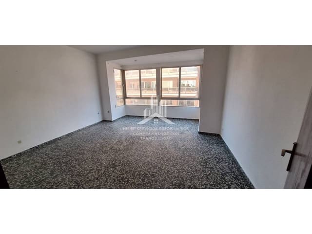 4 chambre Appartement à vendre à Vila-real - 114 000 € (Ref: 9844753)