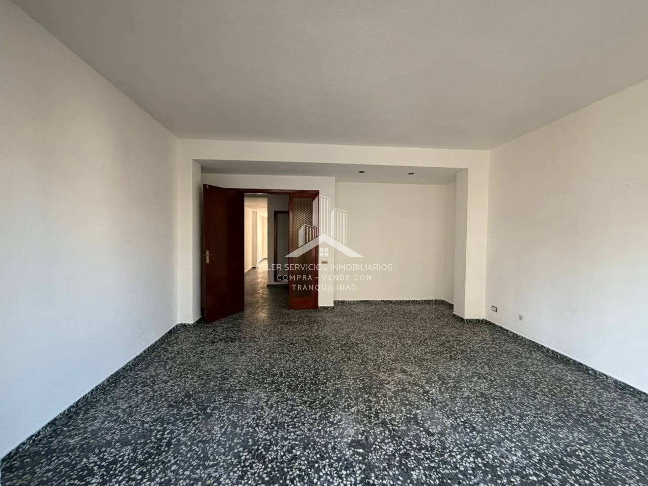 4 bedroom Flat for sale in Vila-real - € 118,000 (Ref: 9844753)