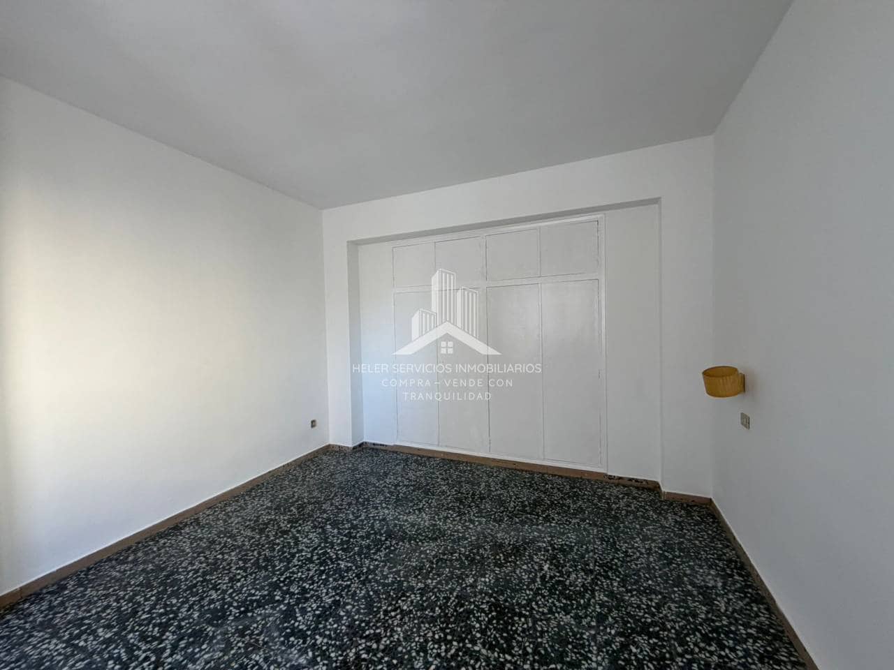 4 bedroom Flat for sale in Vila-real - € 118,000 (Ref: 9844753)