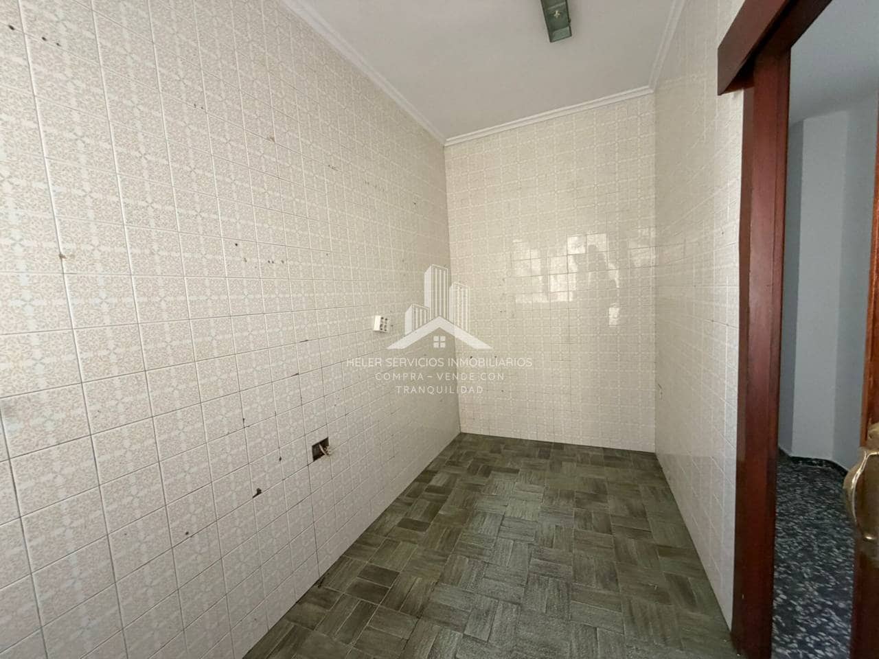4 bedroom Flat for sale in Vila-real - € 118,000 (Ref: 9844753)