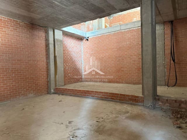 Erhverv til salg i Castelló de la Plana - € 94.000 (Ref: 9844754)