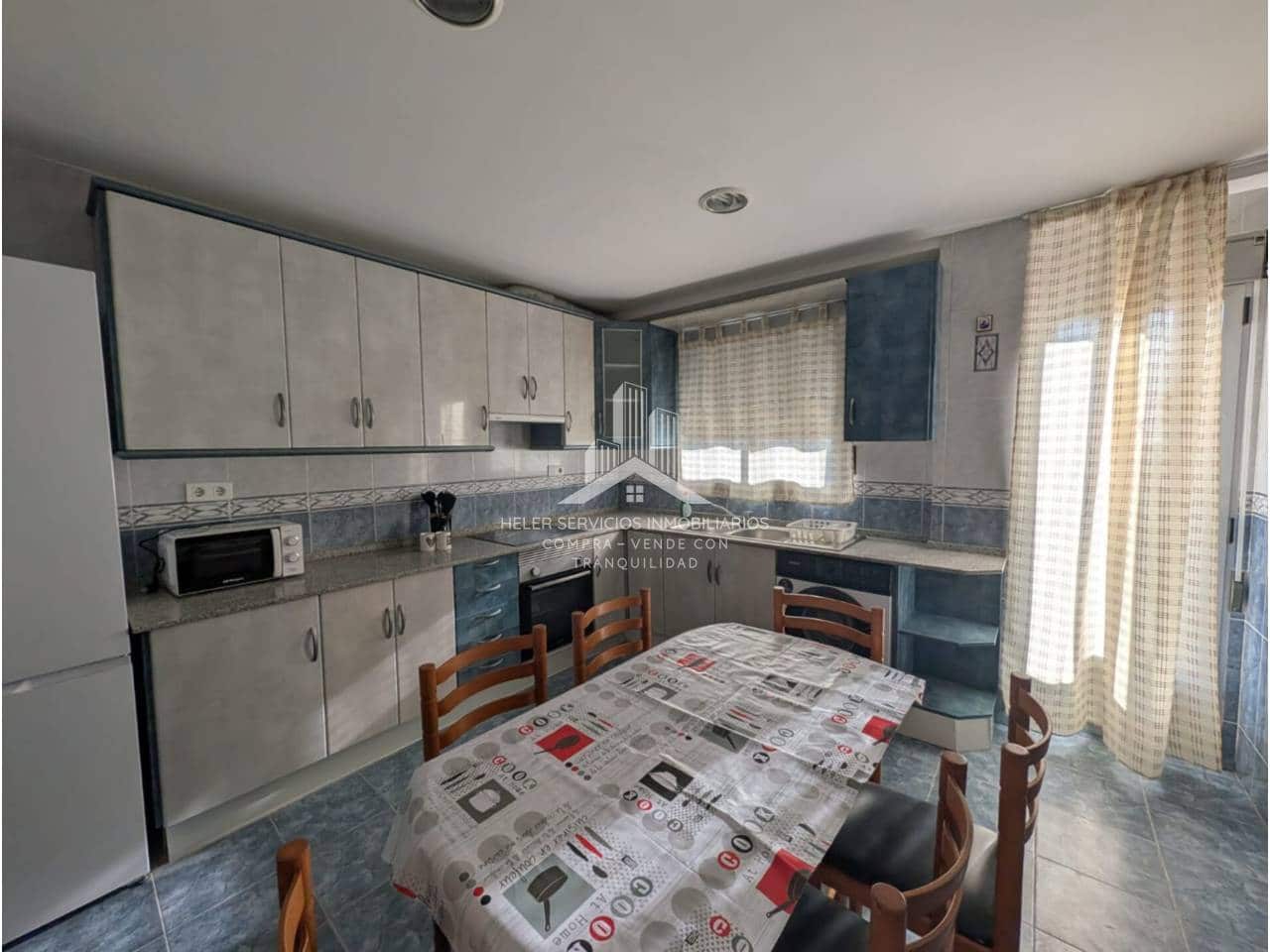 5 bedroom Apartment for rent in Nules - € 300 (Ref: 9844756)