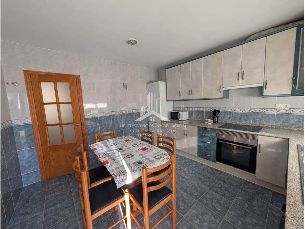 5 bedroom Apartment for rent in Nules - € 300 (Ref: 9844756)