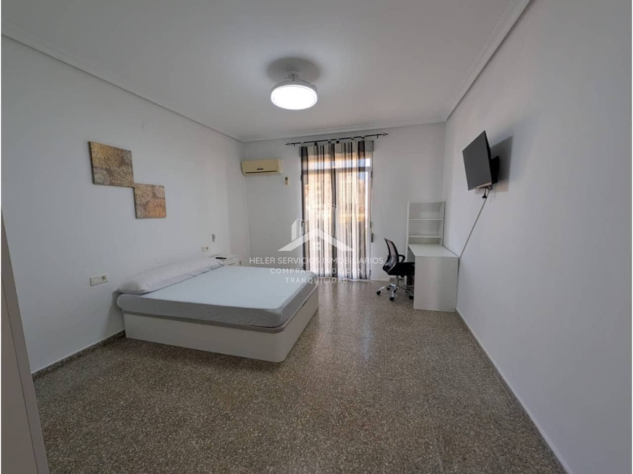 5 bedroom Apartment for rent in Nules - € 300 (Ref: 9844756)