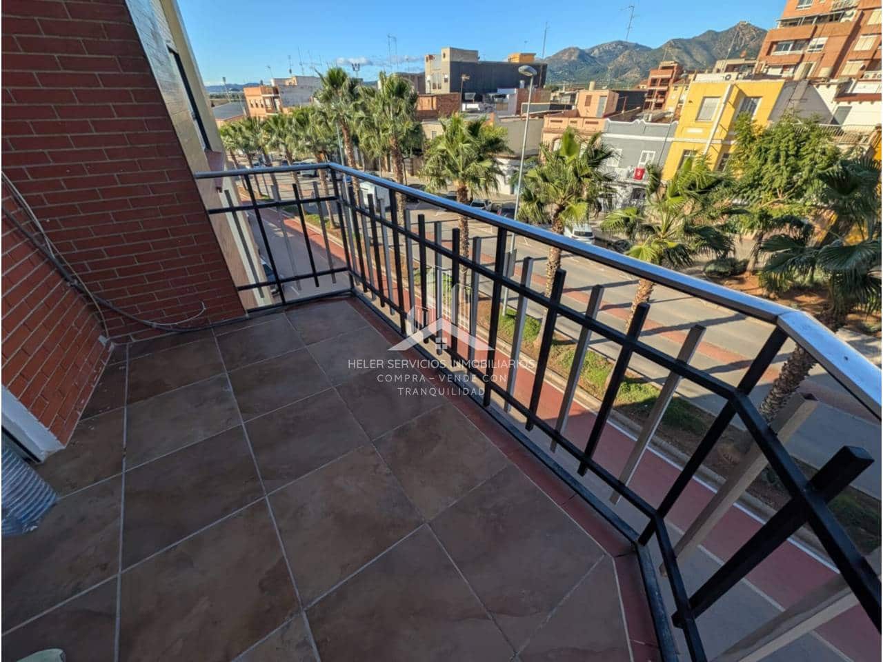 5 bedroom Apartment for rent in Nules - € 300 (Ref: 9844756)