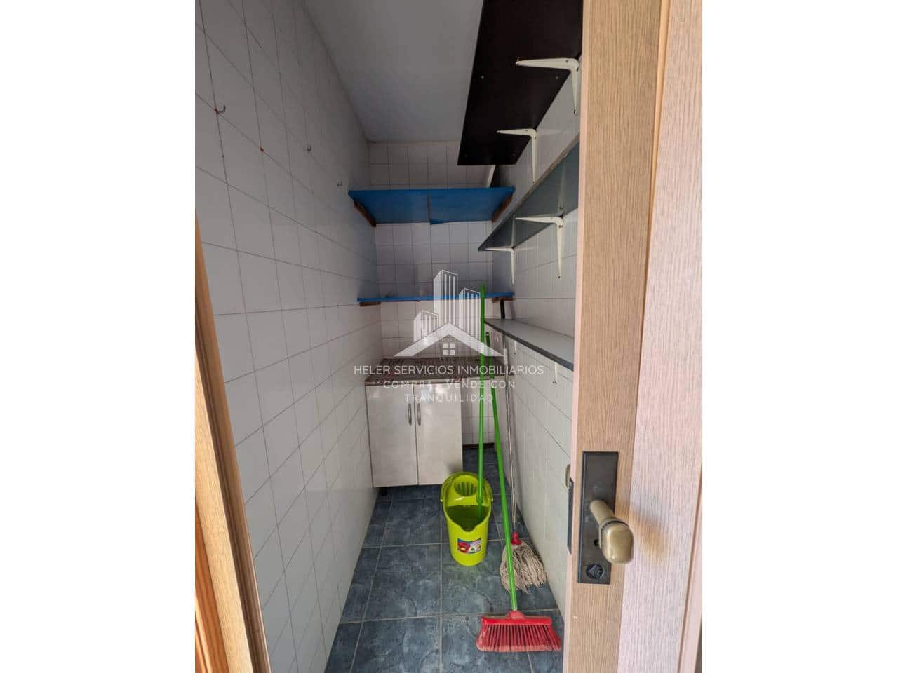 5 bedroom Apartment for rent in Nules - € 300 (Ref: 9844756)
