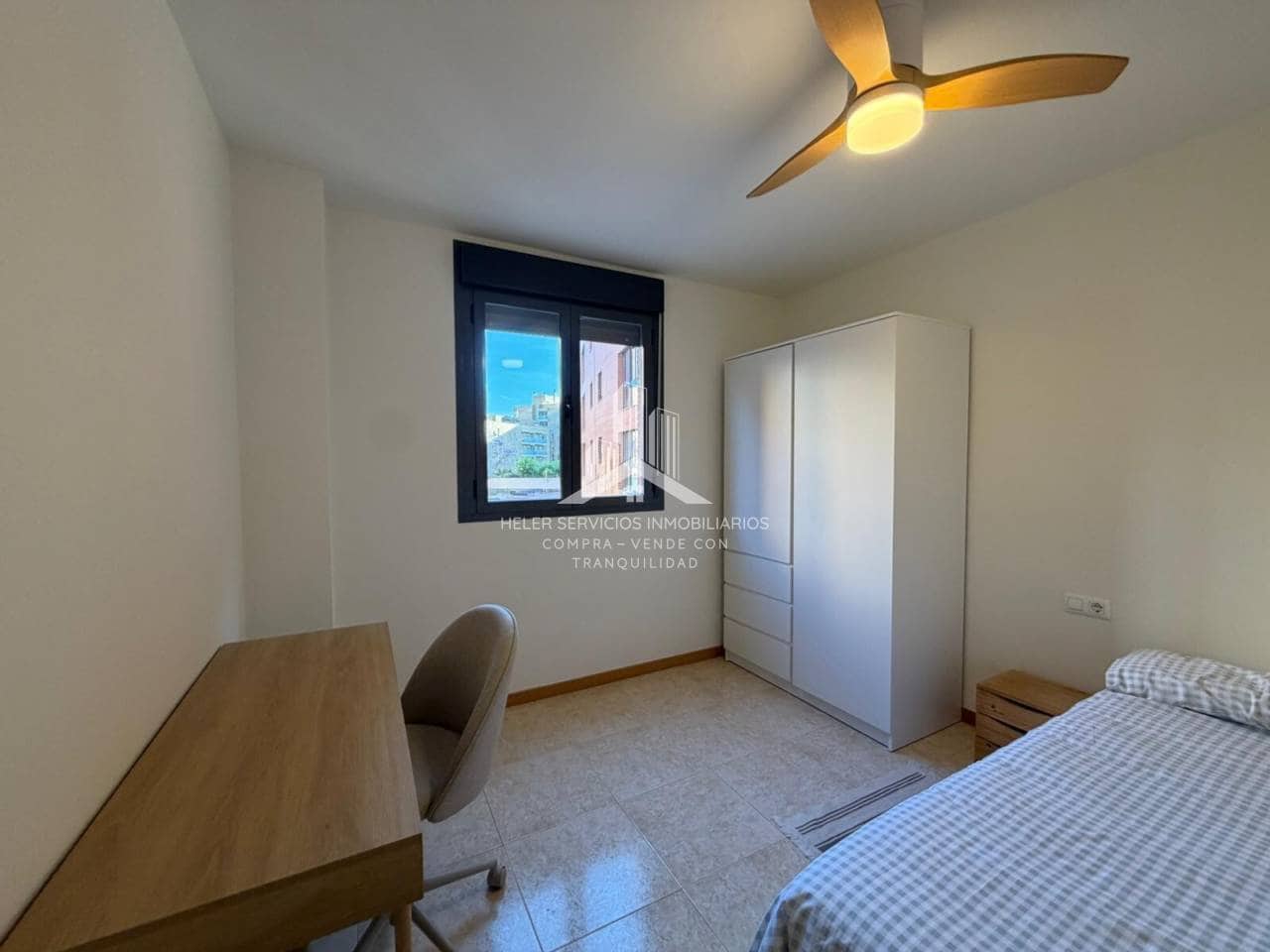 3 bedroom Flat for rent in Castello de la Plana - € 1,000 (Ref: 9848916)