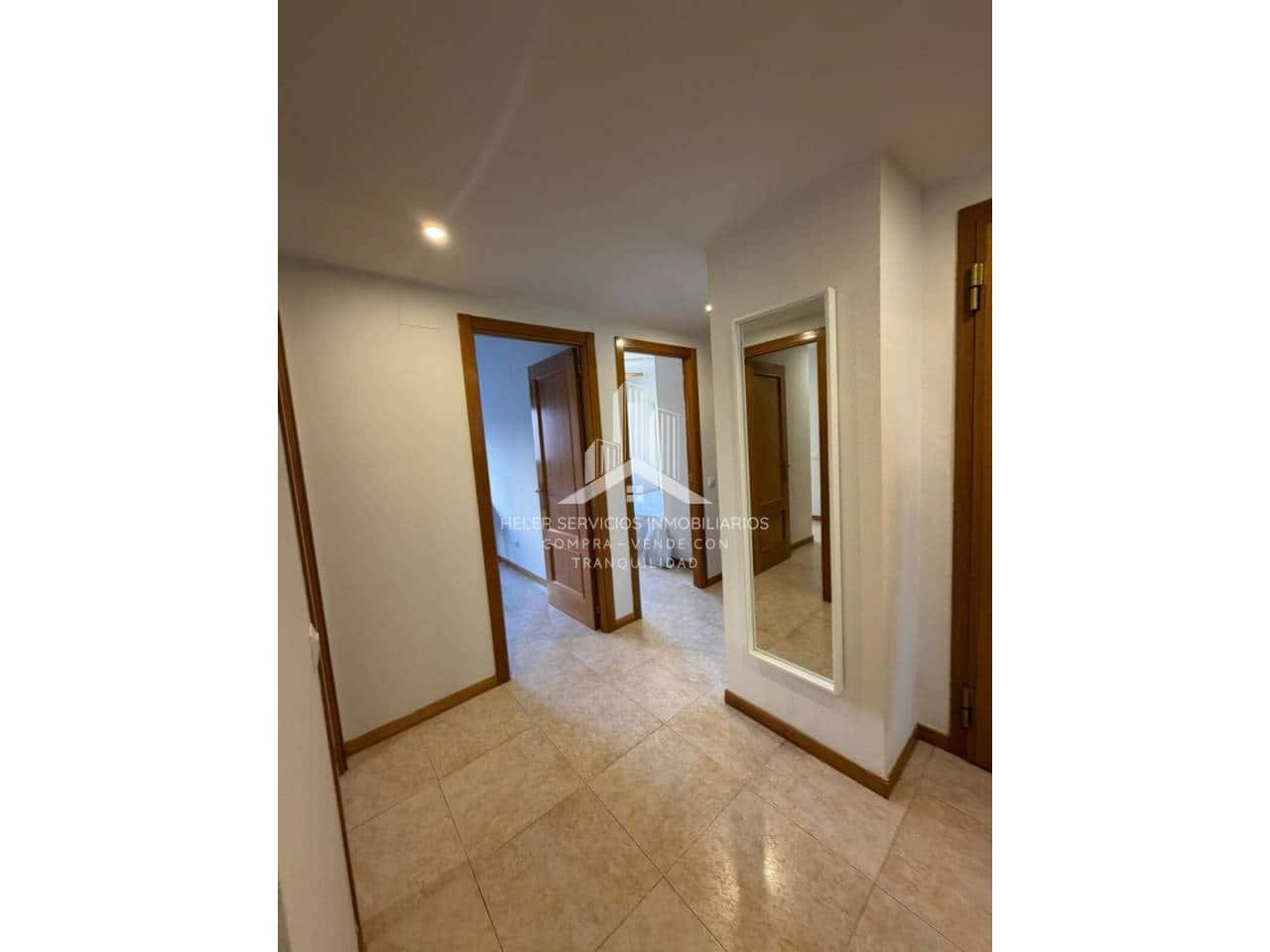 3 bedroom Flat for rent in Castello de la Plana - € 1,000 (Ref: 9848916)