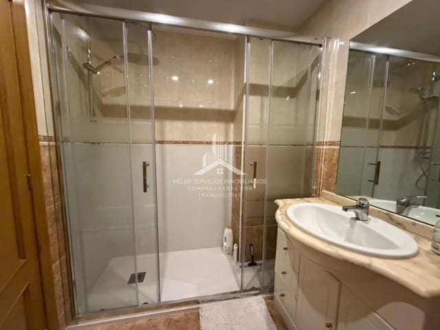 3 bedroom Flat for rent in Castelló de la Plana - € 1,000 (Ref: 9848916)