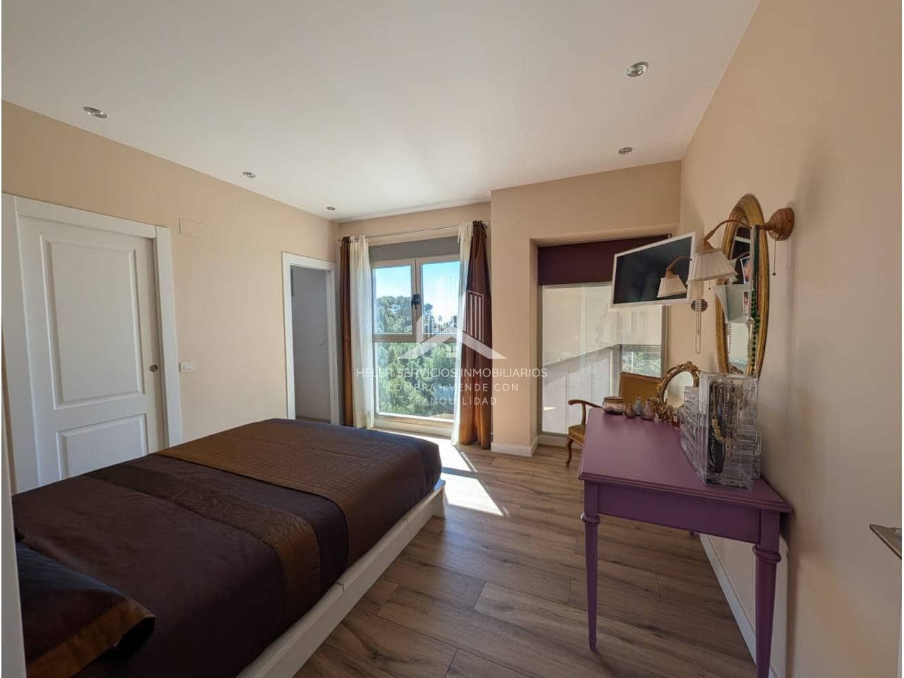 4 bedroom Villa for sale in Benicassim with pool garage - € 795,000 (Ref: 9848917)