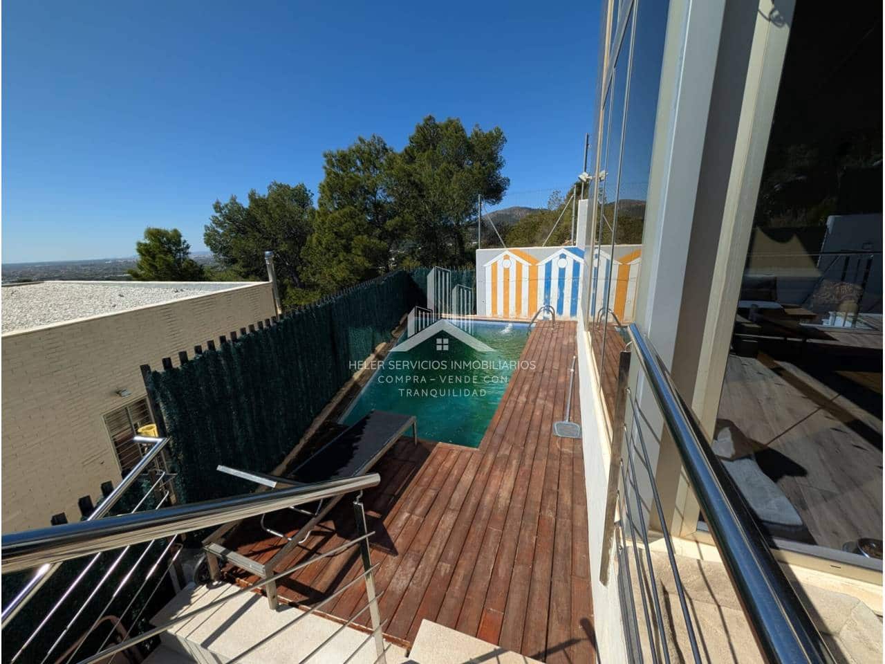 4 bedroom Villa for sale in Benicassim with pool garage - € 795,000 (Ref: 9848917)