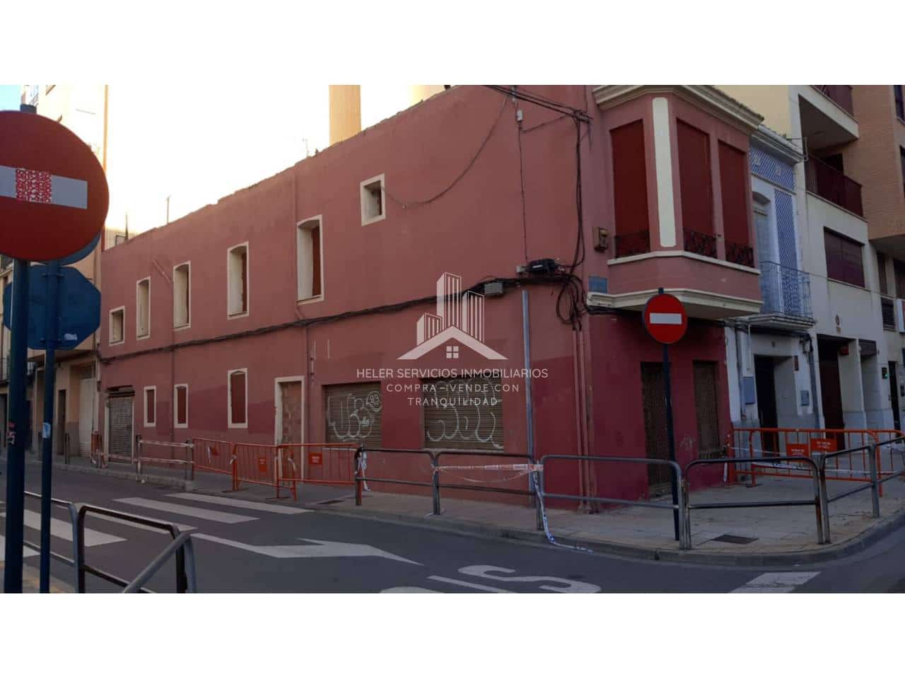 Apartment for sale in Castello de la Plana - € 115,000 (Ref: 9860695)