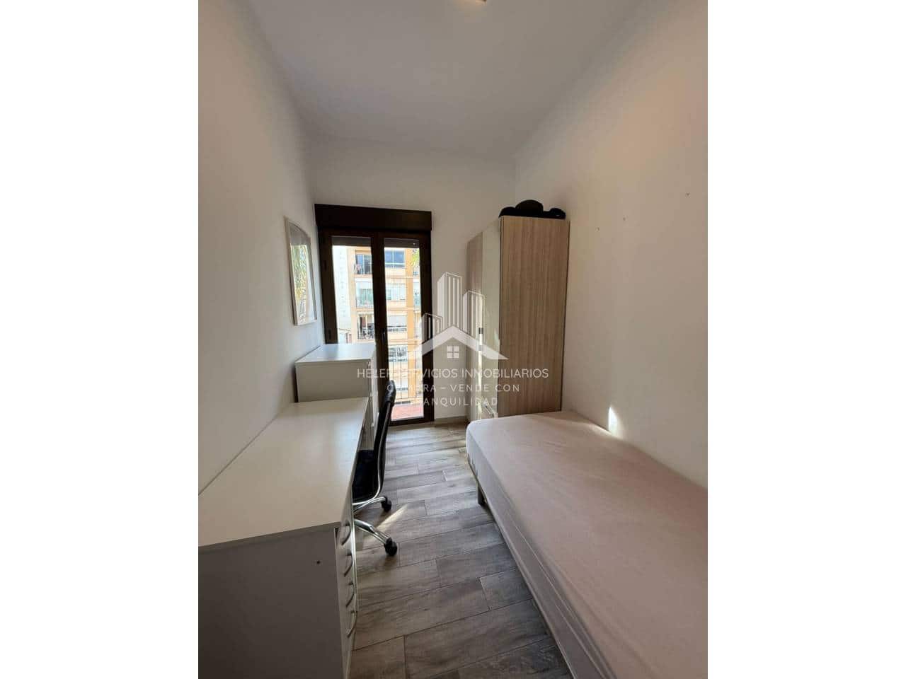3 makuuhuone Huoneisto vuokrattavana paikassa Castello de la Plana - 775 € (Ref: 9872860)