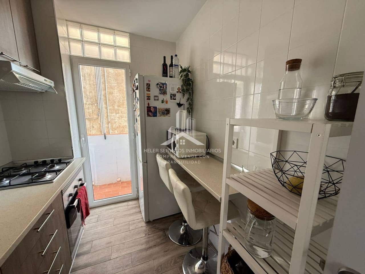 3 makuuhuone Huoneisto vuokrattavana paikassa Castello de la Plana - 775 € (Ref: 9872860)