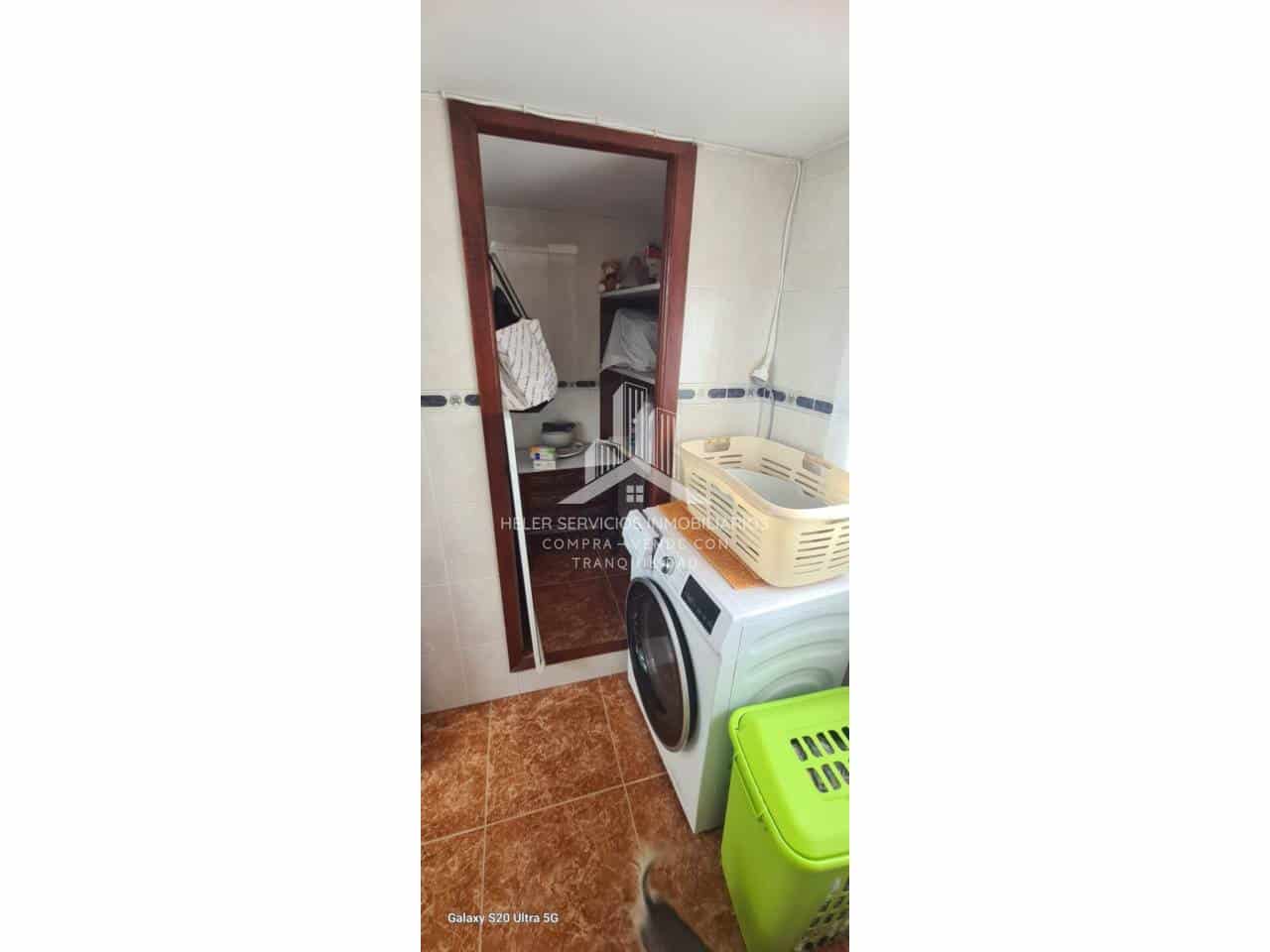4 Zimmer Haus zu verkaufen in Castello de la Plana mit Garage - 190.000 € (Ref: 9872862)