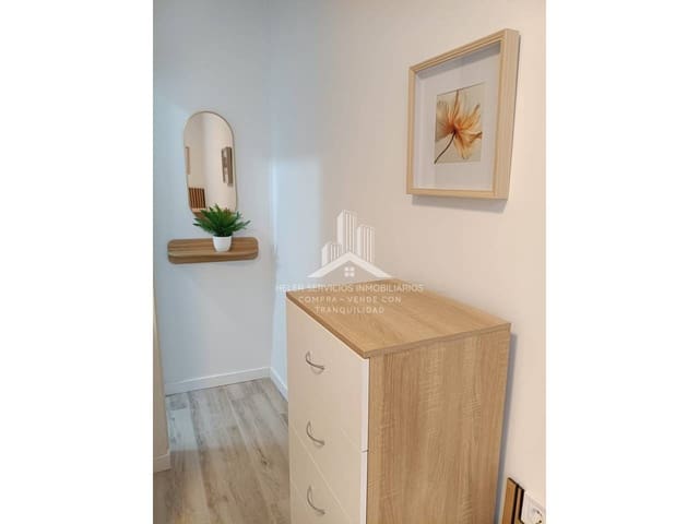 1 quarto Apartamento para arrendar em Vila-real - 550 € (Ref: 9875576)