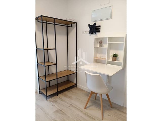 1 quarto Apartamento para arrendar em Vila-real - 550 € (Ref: 9875576)