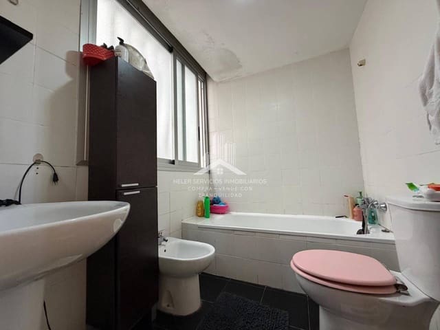 3 soverom Leilighet til salgs i Castelló de la Plana med garasje - € 165 000 (Ref: 9889647)