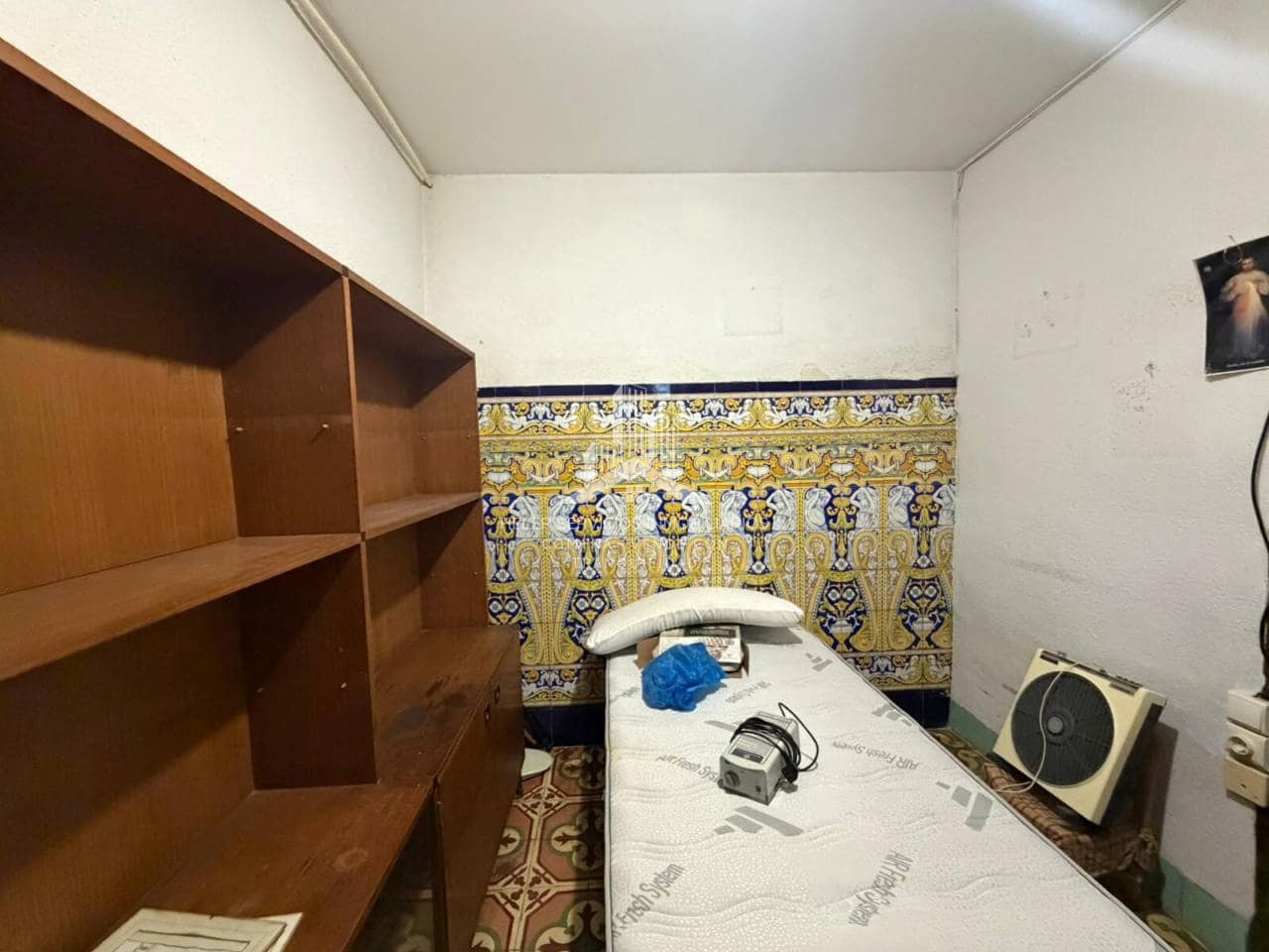 5 chambre Maison de Ville à vendre à Castello de la Plana - 185 000 € (Ref: 9889648)