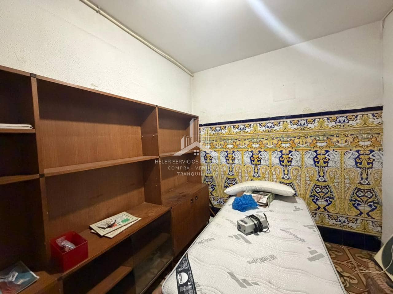5 chambre Maison de Ville à vendre à Castello de la Plana - 185 000 € (Ref: 9889648)