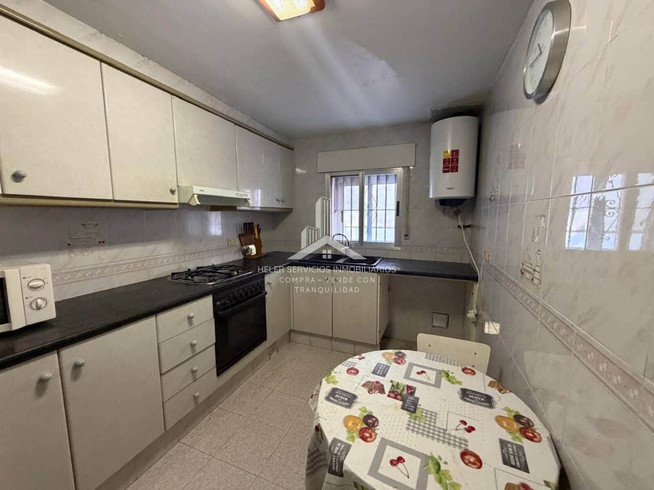 4 camera da letto Casa in vendita in Castello de la Plana con garage - 190.000 € (Rif: 9891493)