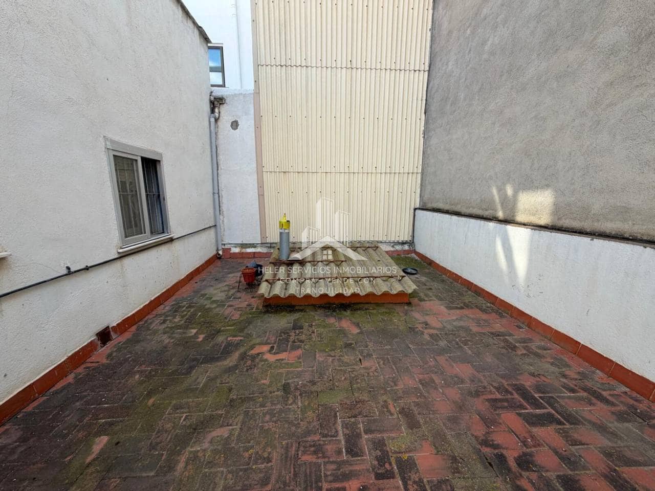 4 camera da letto Casa in vendita in Castello de la Plana con garage - 190.000 € (Rif: 9891493)