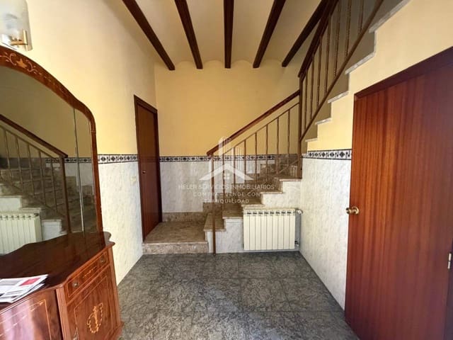 4 soverom Hus til salgs i Castelló de la Plana med garasje - € 190 000 (Ref: 9891493)
