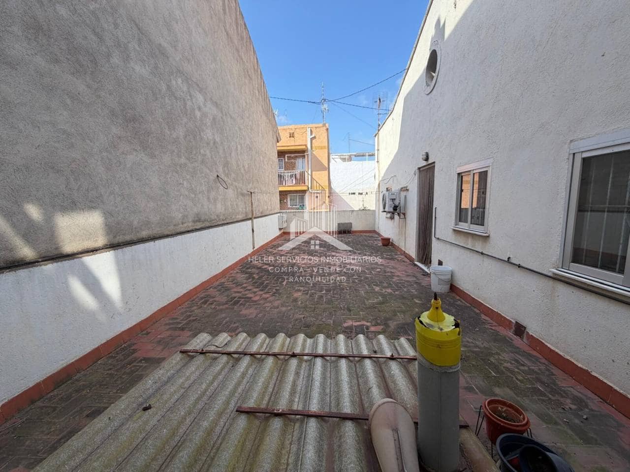 4 camera da letto Casa in vendita in Castello de la Plana con garage - 190.000 € (Rif: 9891493)