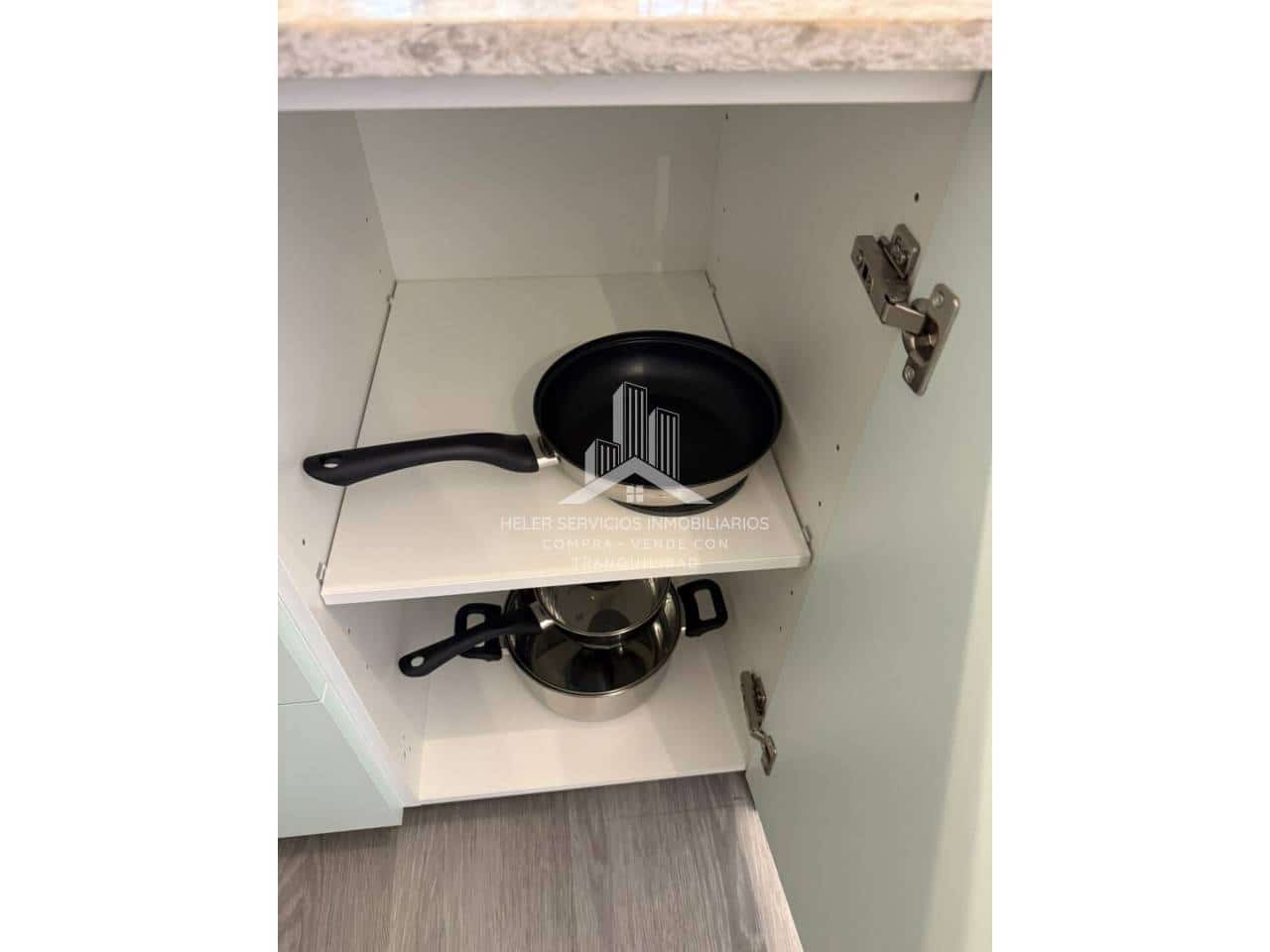 1 slaapkamer Flat te huur in Castello de la Plana - € 700 (Ref: 9902697)