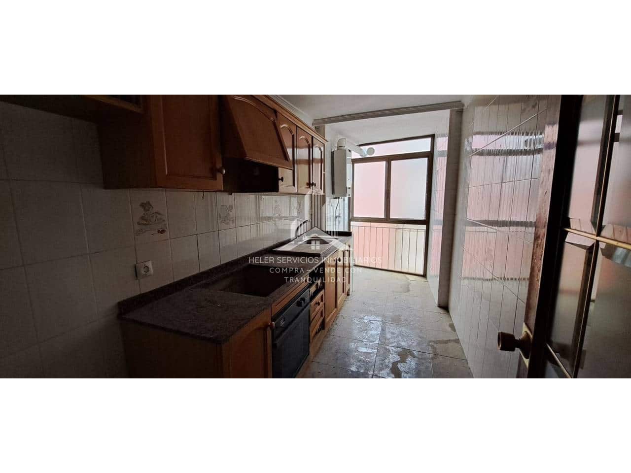 Piso de 2 habitaciones en Ribesalbes en alquiler - 420 € (Ref: 9909892)